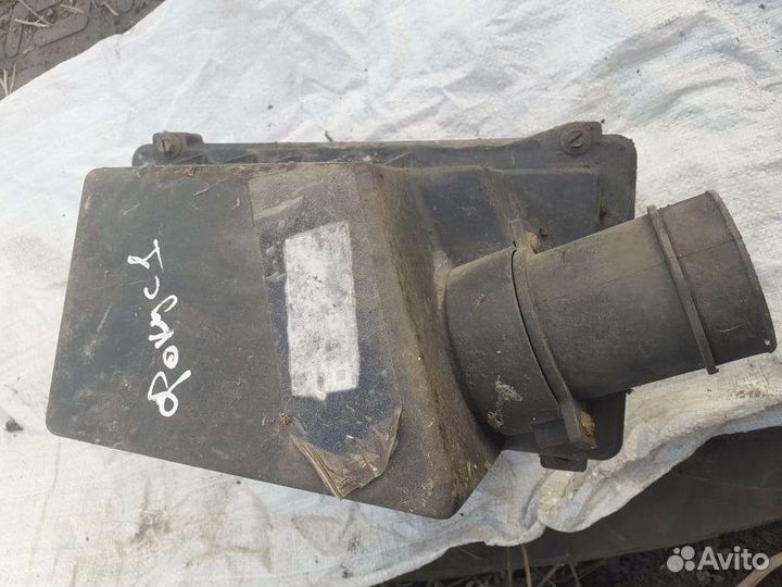 Корпус воздушного фильтра Ford Focus I