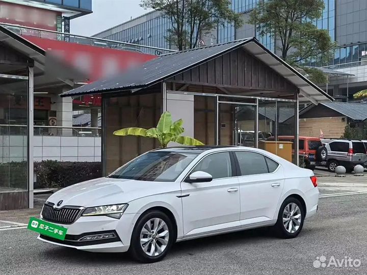 Skoda Superb 1.4 AMT, 2020, 73 700 км