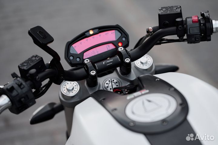 Ducati monster 696 ABS