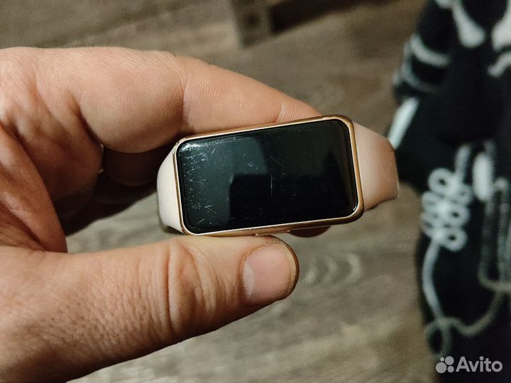 Смарт часы huawei band 6