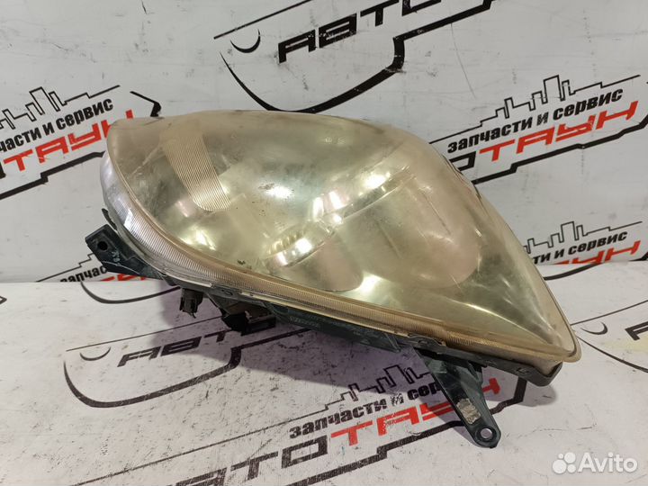 Фара toyota avensis ADT250 ADT251 AZT250 AZT250W AZT251 AZT251W AZT255 AZT255W CDT250 ZZT250 ZZT251
