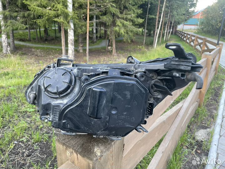 Фара BMW 5 e60/e61 дорест,правая адаптив