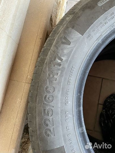 Continental ContiPremiumContact 5 SUV 225/60 R17