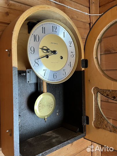 Часы настеннве с боем СССР
