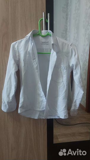 Рубашка белая на мальчика 134