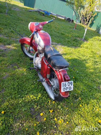 Мотоцикл Ява 250