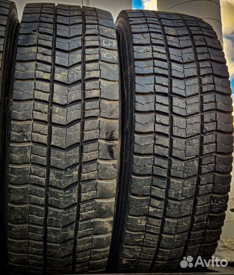 Грузовые шины Б/У 315 70 R22.5 Pirelli комплект