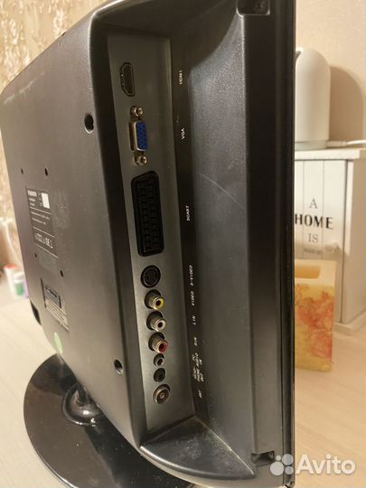 Телевизор 15.6