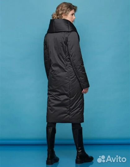 Пуховик зимний женский