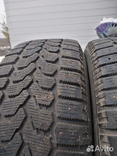 Yokohama F700Z 215/60 R17