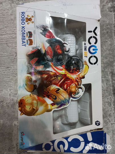 Игрушка робот с пультом