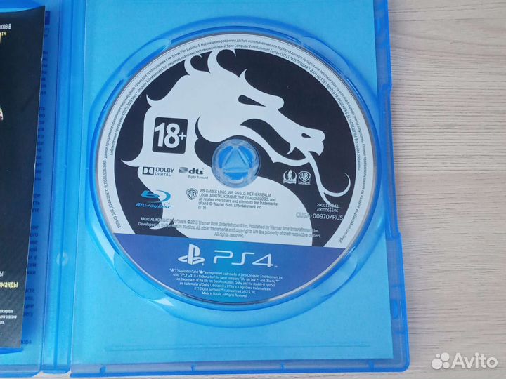 Игра ps4 Мортал Комбат,но коробка от фифы