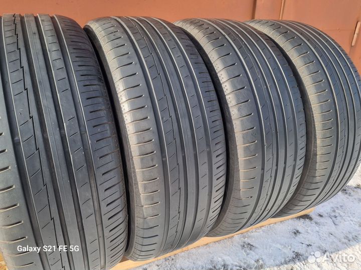 Yokohama BluEarth AE50 235/55 R18 100V
