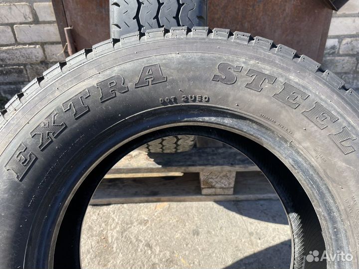 Maxxis Bravo UE-168N 215/70 R15C