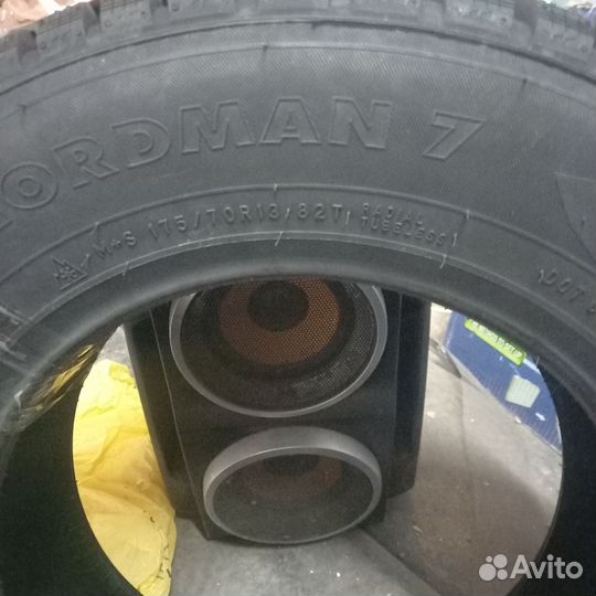 Nokian Tyres Hakkapeliitta 7 175/70 R13 82T