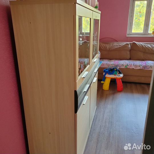 Шкаф сервант бу