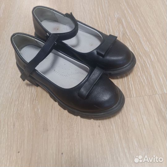 Туфли для девочки 35-36