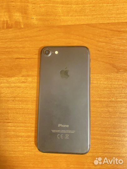 iPhone 7, 32 ГБ