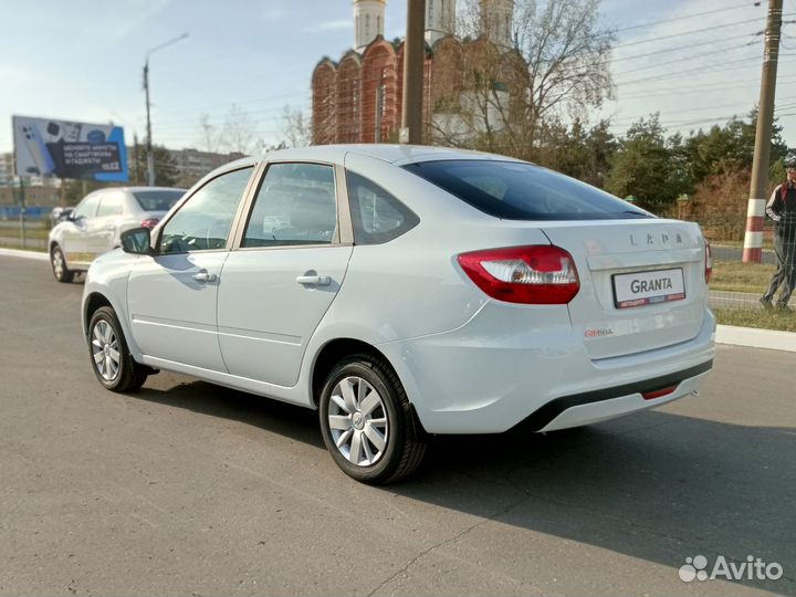 LADA Granta 1.6 МТ, 2024