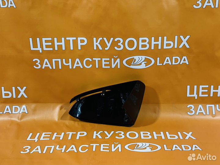 Накладка зеркала правого LADA largus FL