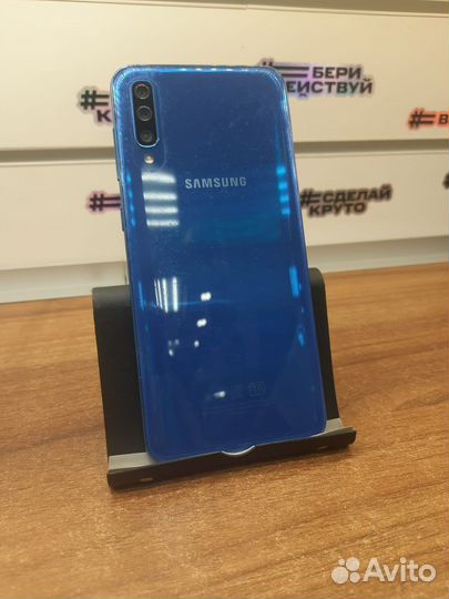 Samsung Galaxy A50, 4/64 ГБ