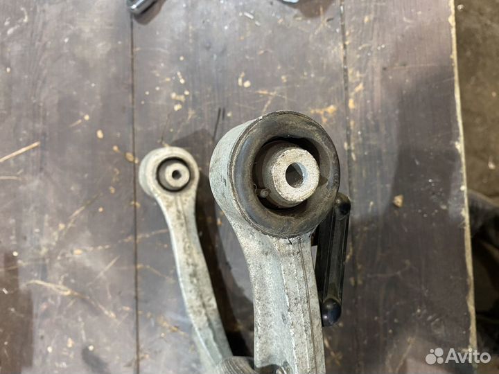 Рычаг передний верхний BMW F10 F11 F18