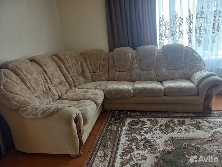 Угловой диван бу