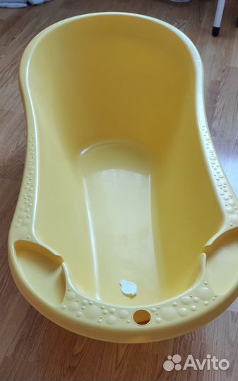 Ванночка для купания новорожденного