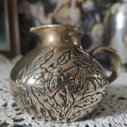 Кувшин латунь