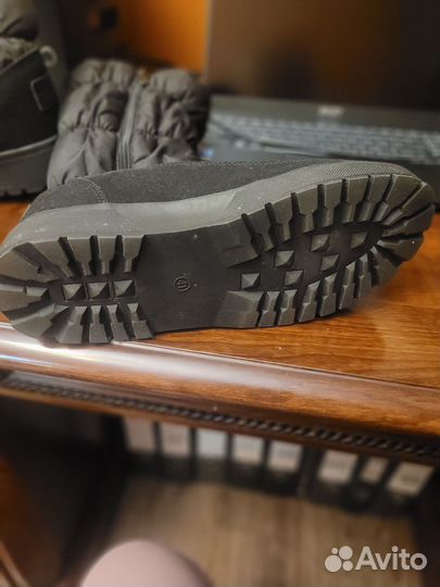 Дутики зимние женские 40 и 41 размер