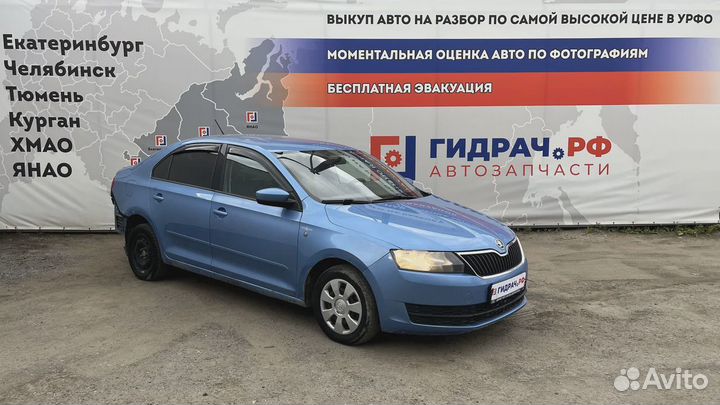 Блок управления стеклоподъемниками Skoda Rapid (NH