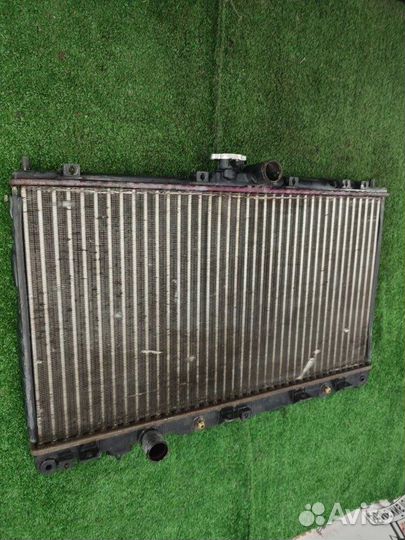 Радиатор охлаждения двигателя Mitsubishi Lancer