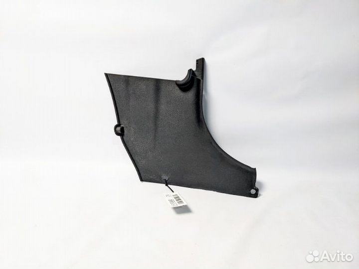 Накладка порога (внутренняя) передняя правая