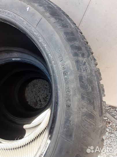 Bridgestone Ice Cruiser 7000 205/60 R16