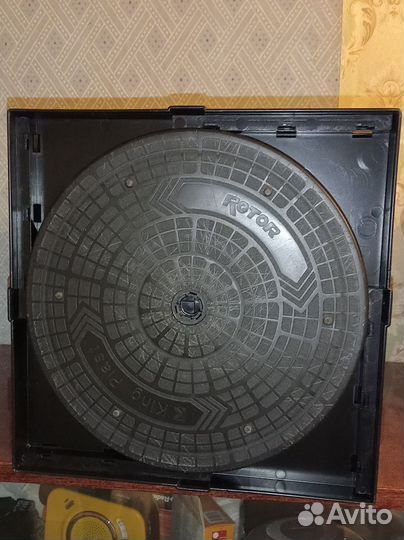 Подставка для компакт дисков