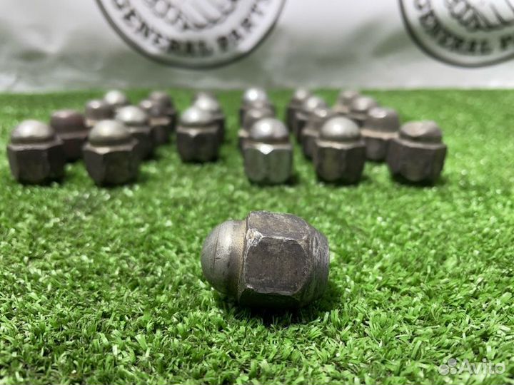 Гайка колесная Toyota Land Cruiser Prado RZJ90