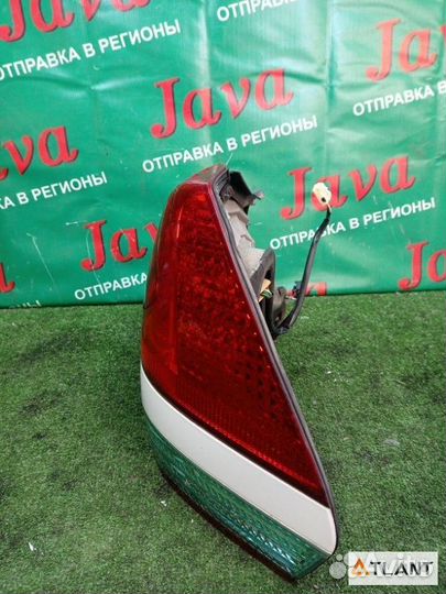 Стоп-сигнал задний правый toyota mark II