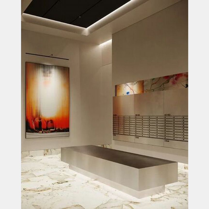 3-к. квартира, 79 м², 28/33 эт.