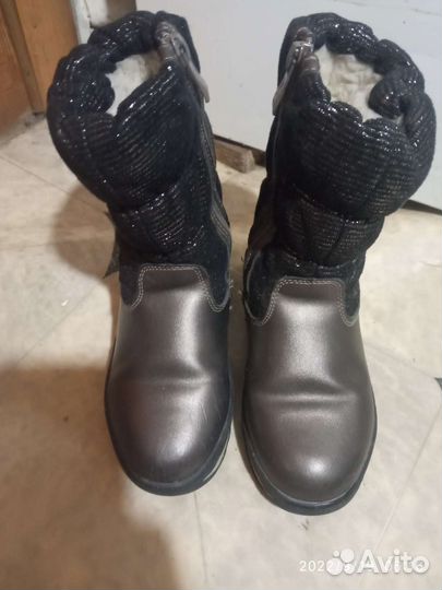 Зимние сапожки для девочки