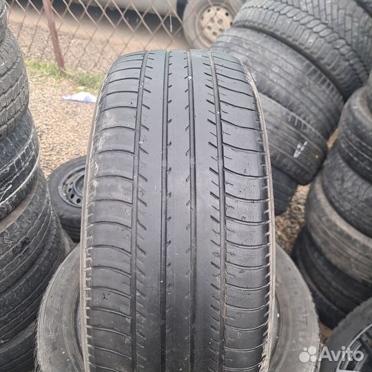 Yokohama BluEarth E70BZ 215/55 R17 94V