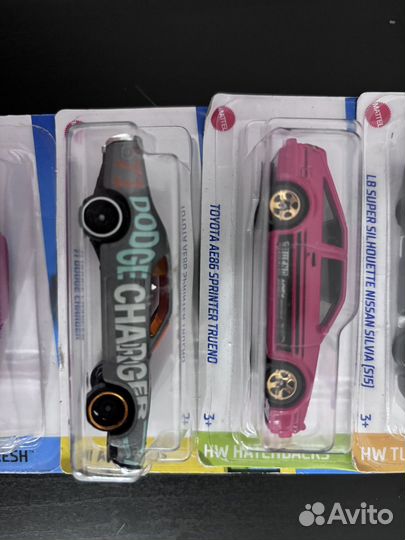 Hot wheels машинки