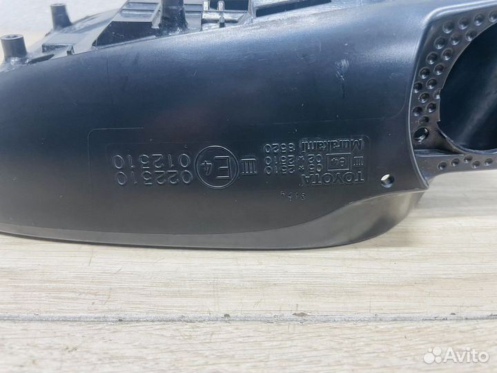 Корпус правого зеркала Toyota Camry 40 дорест