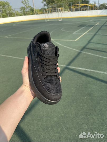 Кроссовки nike sb