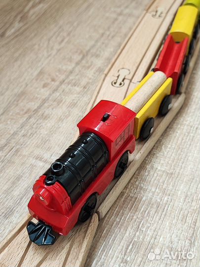 Железная дорога IKEA и паровоз на батарейках