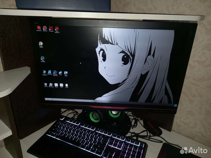 Монитор Philips