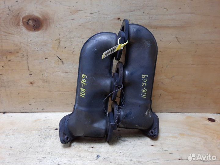 Коллектор выпускной Mercedes-Benz E320 W210