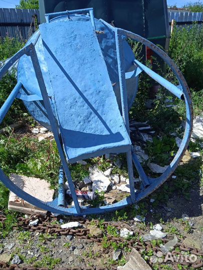 Емкость кубовая