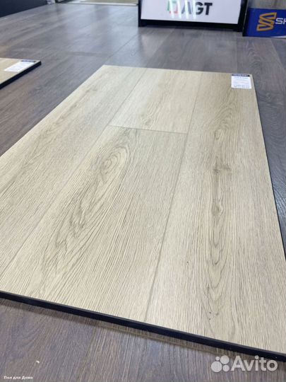 Виниловая плитка / Виниловый пол