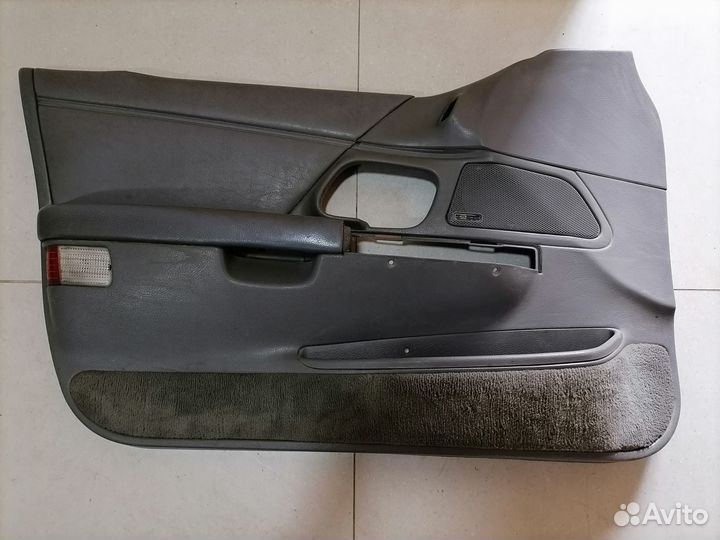 Обшивки карты дверей Ford Taurus 2 1992-1996