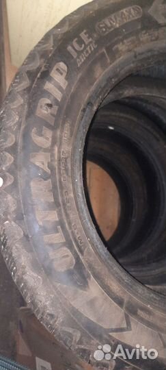 Goodyear UltraGrip Ice Arctic SUV 225/65 R17 102T